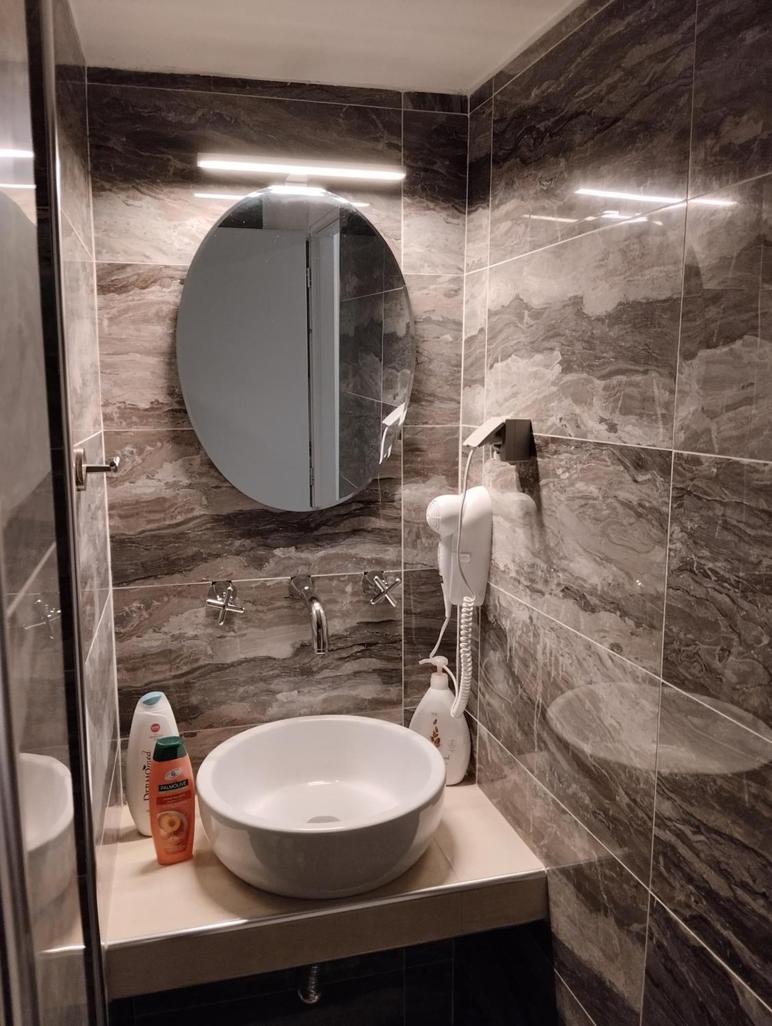 Pansea 15 Exclusive Suites เทสซาโลนิกิ ภายนอก รูปภาพ